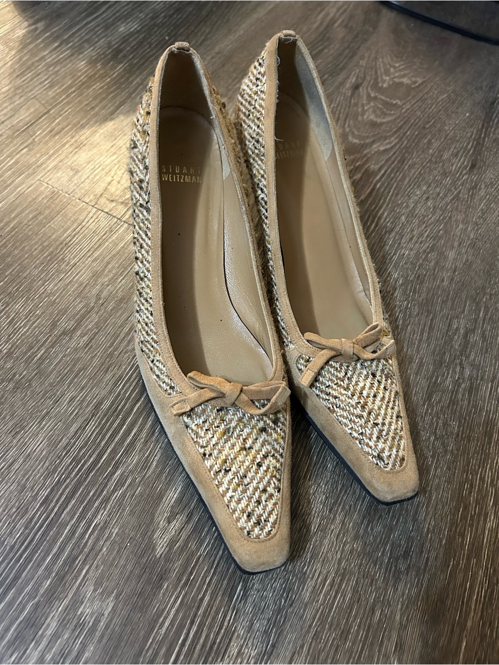 Stuart Weitzman Beige Tweed Pointed Toe Kitten Heels Bow Size 10 N Y2K Academia